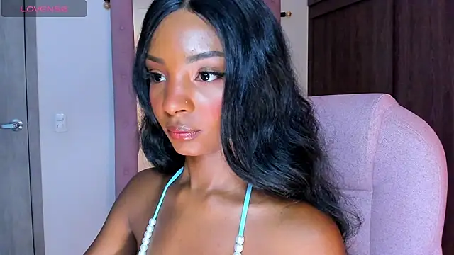 alikahouston4 online show from August 9, 9:36 am