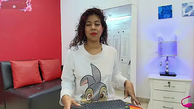 Snapshot of Roy_Luna chatting on January 29, 1:07 pm Roy Luna online show from January 29, 1:07 pm
