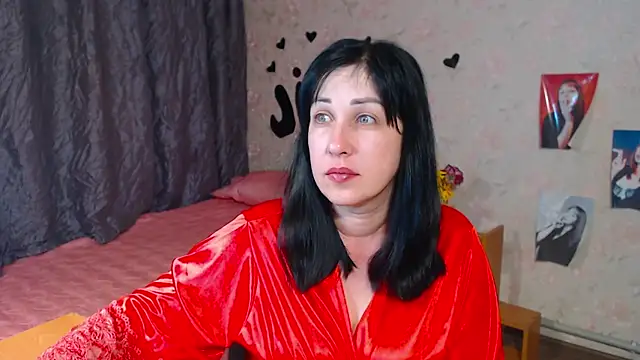 JillStevens online show from September 30, 4:39 am