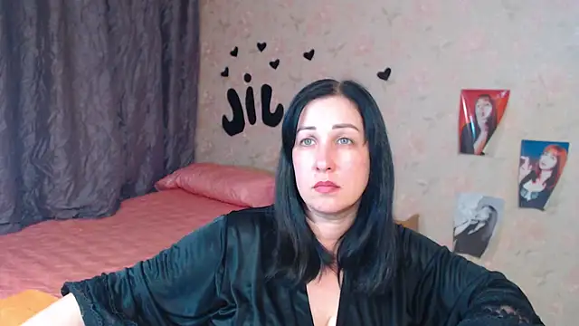 JillStevens online show from October 13, 3:12 pm