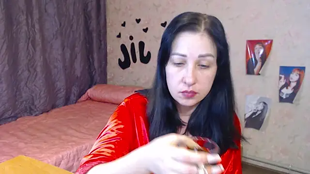 JillStevens online show from October 27, 3:49 pm