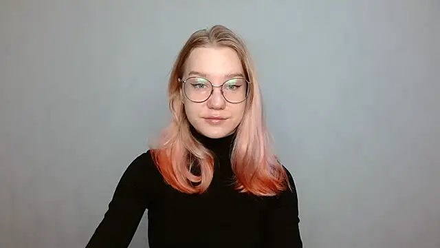 Snapshot of cindi_hot chatting on December 26, 10:59 am cindi hot online show from December 26, 10:59 am