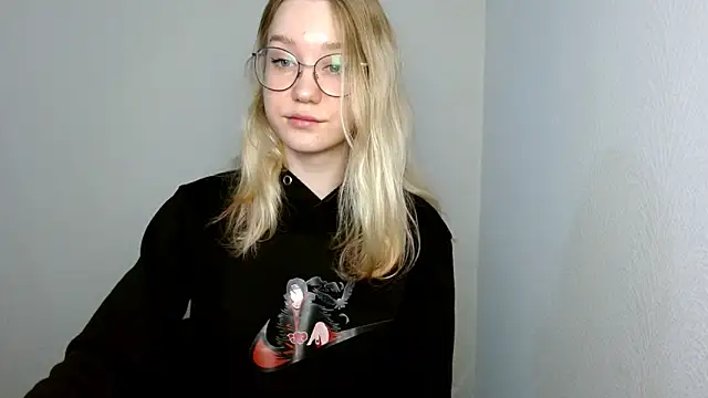 Snapshot of cindi_hot chatting on March 20, 11:16 am cindi hot online show from March 20, 11:16 am