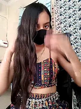 Snapshot of Parinaaz18 chatting on September 19, 2:02 am Parinaaz18 online show from September 19, 2:02 am