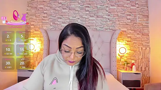 Gina Myers online show from March 17, 12:35 pm