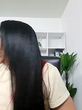 Snapshot of Gina_Myers chatting on May 5, 3:36 am Gina Myers online show from May 5, 3:36 am