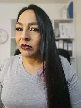 Gina Myers online show from June 27, 3:44 am