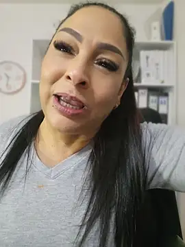 Gina Myers online show from July 8, 3:33 am