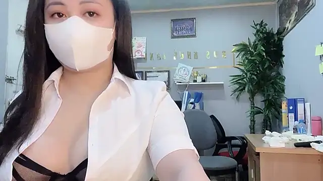 Bamboo Swetie online show from January 24, 3:02 pm