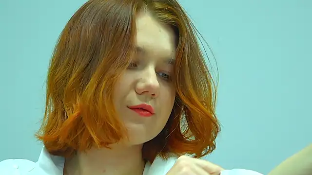 LessySmith online show from February 2, 4:17 pm