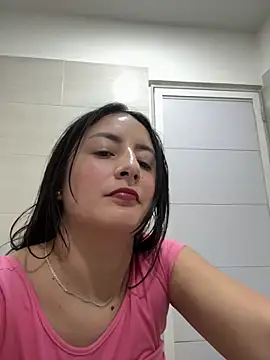 alina martinelli online show from November 18, 3:49 pm