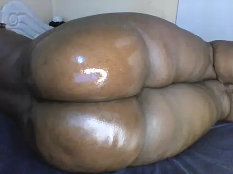 Snapshot of Gorgeous_ass20 chatting on October 16, 11:50 pm Gorgeous ass20 online show from October 16, 11:50 pm