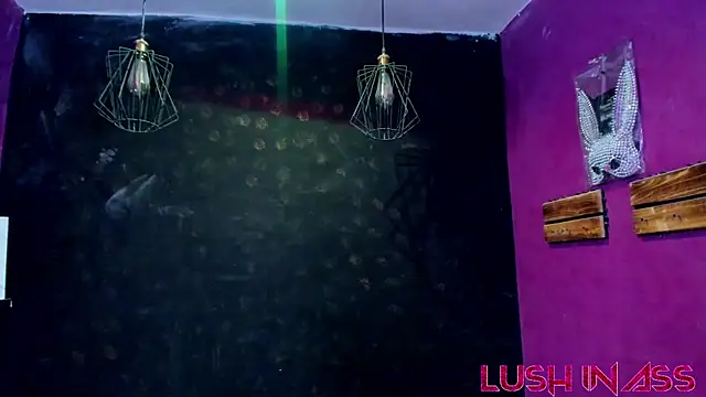 Alexa Slave online show from June 16, 7:16 pm