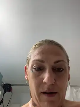 StaceyWildXo online show from July 22, 8:39 am