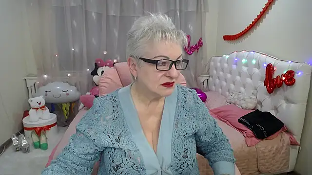 KayleSmoll online show from March 14, 7:34 pm