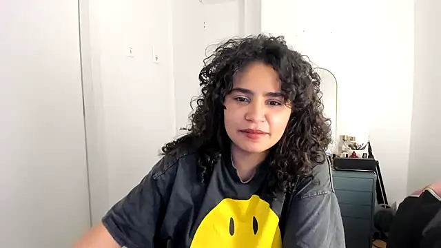 cinnamon rosa online show from December 4, 1:14 am