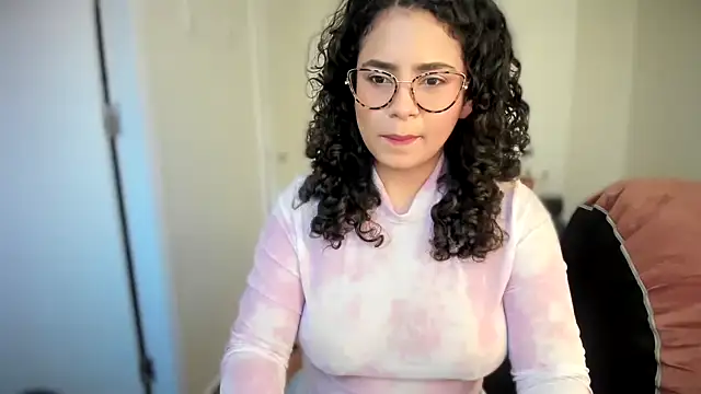 cinnamon rosa online show from March 14, 10:38 pm