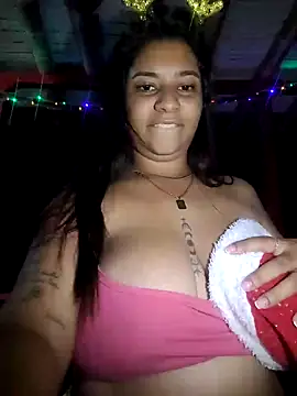 Snapshot of Sofythom1 chatting on December 17, 4:12 am Sofythom1 online show from December 17, 4:12 am