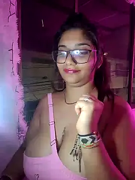 Snapshot of Sofythom1 chatting on January 10, 3:07 am Sofythom1 online show from January 10, 3:07 am