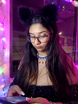 Snapshot of Sofythom1 chatting on March 12, 4:30 am Sofythom1 online show from March 12, 4:30 am