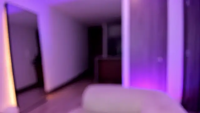 Snapshot of Kaarla___ chatting on February 11, 11:10 pm Kaarla online show from February 11, 11:10 pm