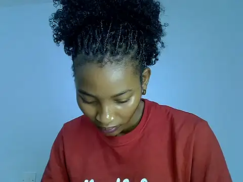 cute-alexis online show from September 20, 9:32 am