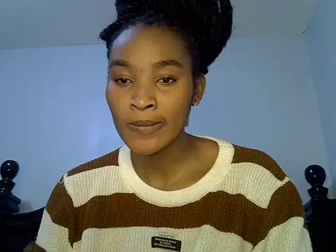 cute-alexis online show from June 19, 8:12 pm