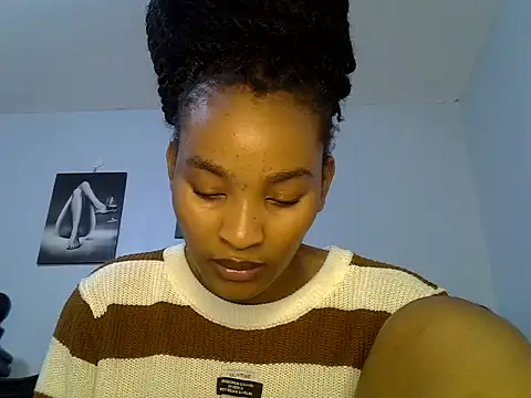cute-alexis online show from June 30, 9:54 am