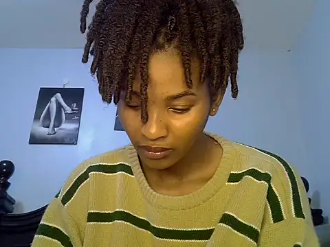 cute-alexis online show from July 10, 5:45 am