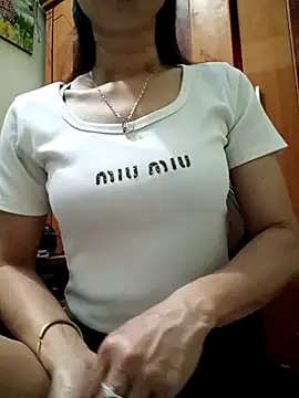 YunLem online show from March 6, 1:05 am