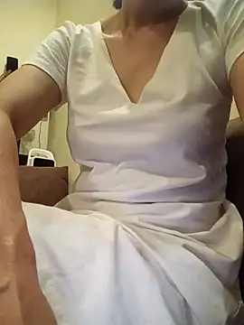 Snapshot of YunLem chatting on July 25, 2:14 pm YunLem online show from July 25, 2:14 pm
