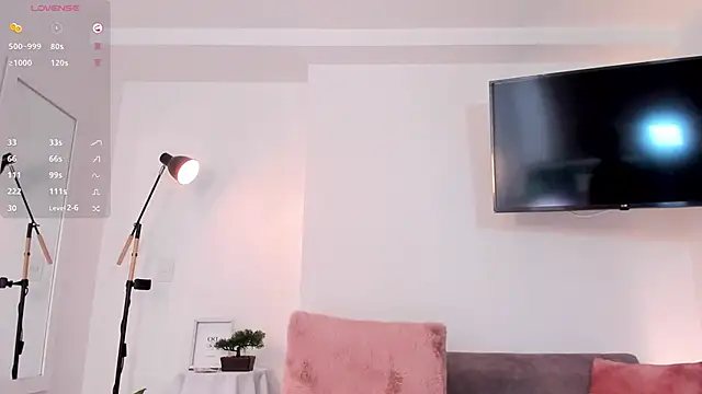 Hannaos online show from December 27, 12:45 pm