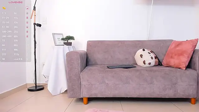 Hannaos online show from January 3, 7:18 pm