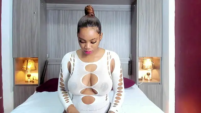 KendallRosse1 online show from March 18, 11:52 am