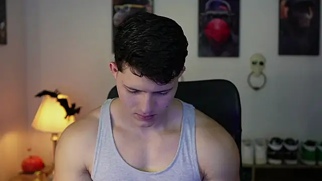 Hazzan Velez online show from November 8, 9:13 pm