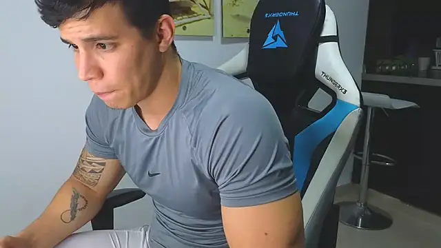 Ethanstill1 online show from February 17, 3:04 am