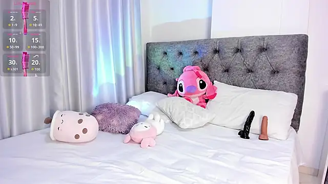 abbyfoxx  online show from February 27, 11:05 pm