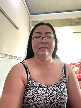 NDith online show from November 3, 11:48 pm