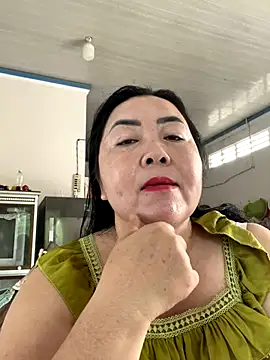 NDith online show from November 12, 2:23 am