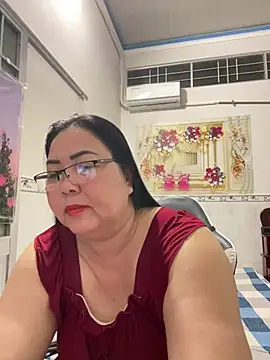 NDith online show from April 28, 10:37 pm