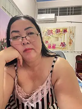 NDith online show from April 29, 9:54 pm