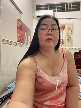 NDith online show from May 2, 9:53 pm