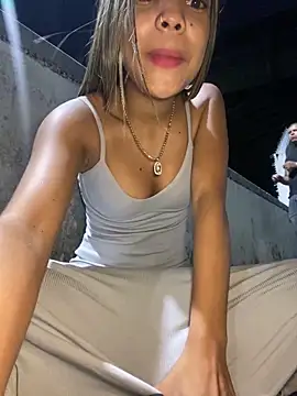 Snapshot of NAUGHTY_LITTLE_18 chatting on December 24, 12:33 am NAUGHTY LITTLE 18 online show from December 24, 12:33 am