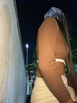 Snapshot of NAUGHTY_LITTLE_18 chatting on January 16, 12:12 am NAUGHTY LITTLE 18 online show from January 16, 12:12 am