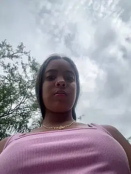 Snapshot of NAUGHTY_LITTLE_18 chatting on March 18, 10:04 pm NAUGHTY LITTLE 18 online show from March 18, 10:04 pm