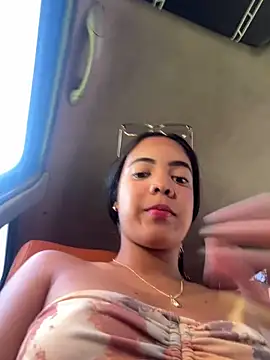 NAUGHTY LITTLE 18 online show from February 18, 10:17 pm