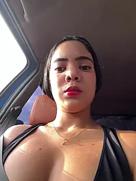 NAUGHTY LITTLE 18 online show from July 16, 10:05 pm