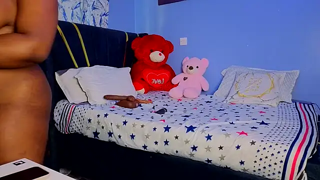 Cherriikenzie online show from March 13, 6:53 am