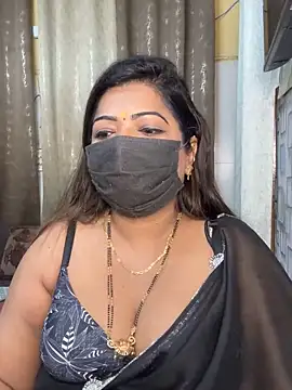 Snapshot of Oh-Monika chatting on September 10, 7:14 pm Oh-Monika online show from September 10, 7:14 pm