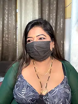 Snapshot of Oh-Monika chatting on September 11, 4:40 pm Oh-Monika online show from September 11, 4:40 pm